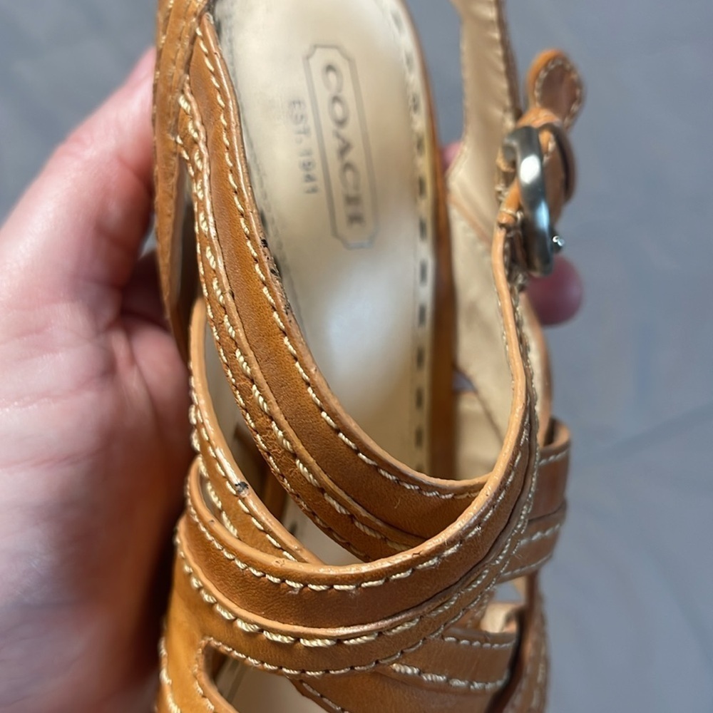 Coach Brynn Leather Tan Sling Back Strappy Heels Size 8 - Picture 9 of 12